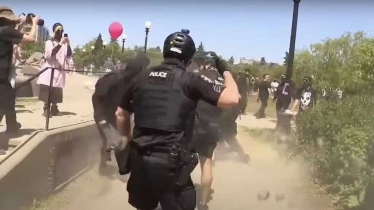 Seattle mayor condemns christian event organizers after rioters attack worship