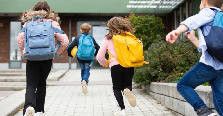 8 ways to oppose your child’s teacher in a peaceful way Balance of school and family time tip for busy