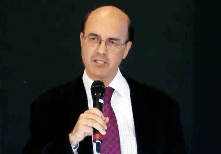 "national alliances must reclaim ownership": spanish evangelical alliances urge reform