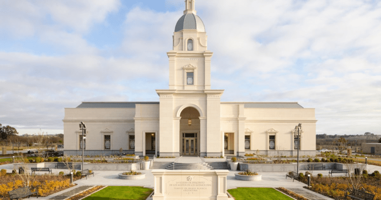 Argentina’s bahia blanca temple open house tour begins – church