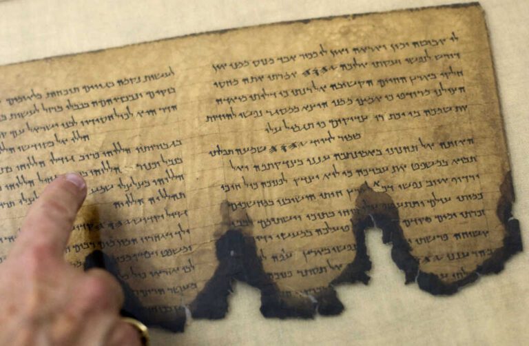 Inside the dead sea scrolls – faithwire