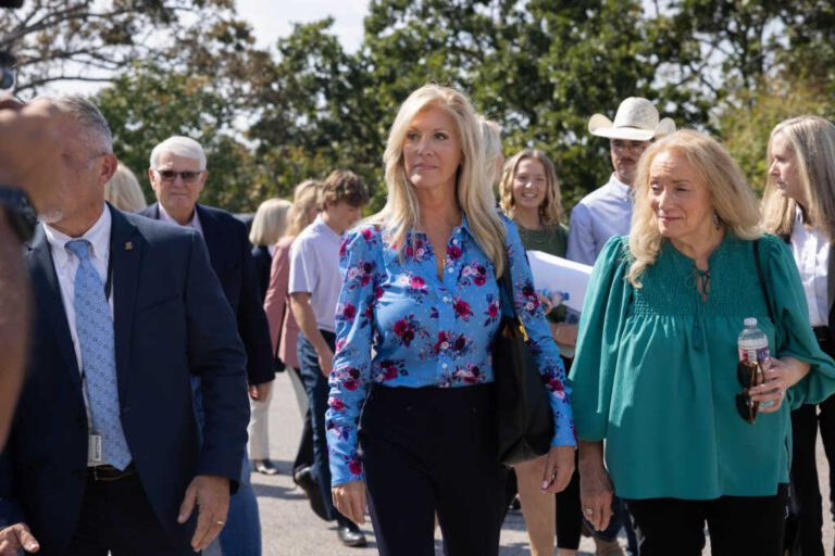 Robert Morris Victim Cindy Kremischer Speaks Out After Guilty Plea: ‘Very Twisted’ – Faithwire Robert morris victim cindy kremischer speaks out after guilty plea: