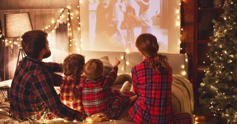 22 Family-Friendly Holiday Movies Now Streaming 22 family friendly holiday movies now streaming