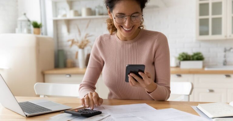 5 steps to better manage your money in the new