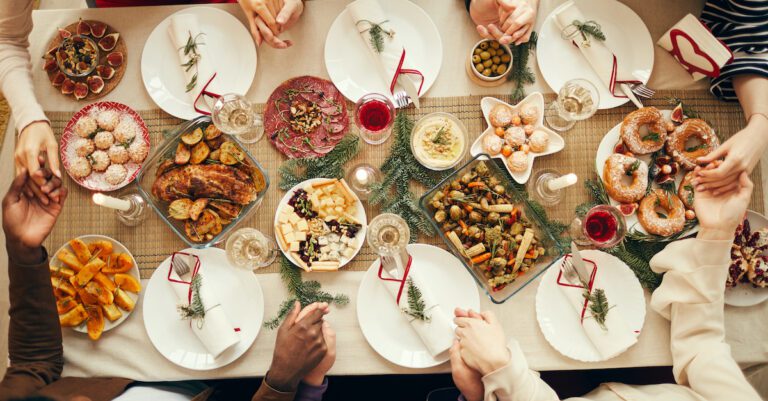 Christmas party food that your guests will love Christmas party food that your guests will love