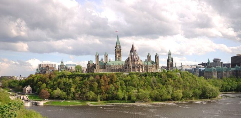 Defense of religious expression removed from canada's hate crimes bill