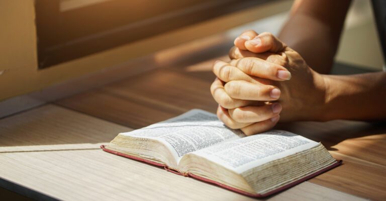 10 prayers to help you achieve your goals this year