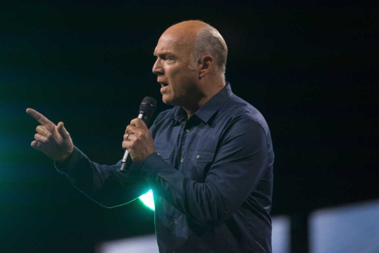 Greg laurie explains why christians must protect jews – faithwire