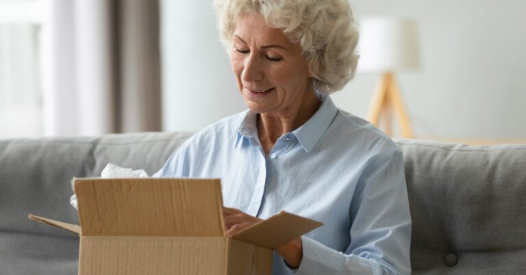 5 things you can get by giving to others 5 things you can get by giving to others