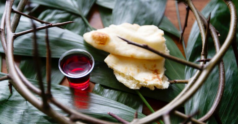 7 holy communion scriptures and prayer for renewal