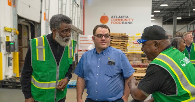 Black 14 donates food to Atlanta Community Food Bank – Church News Black 14 donates food to atlanta community food bank –