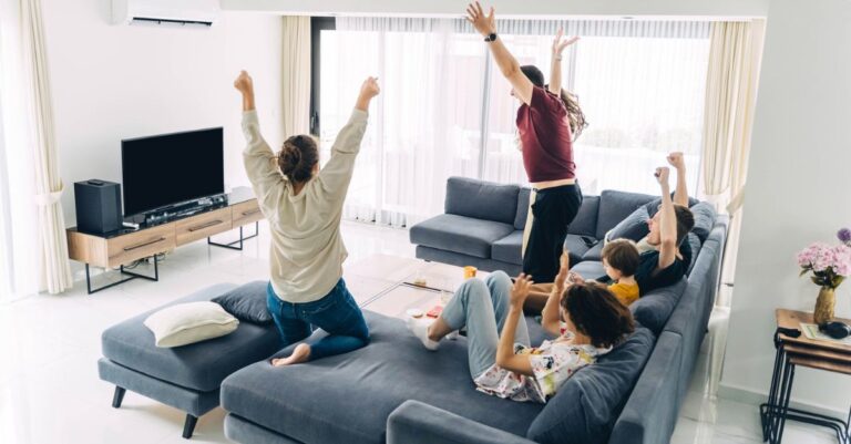 How to practice christian hospitality this spring