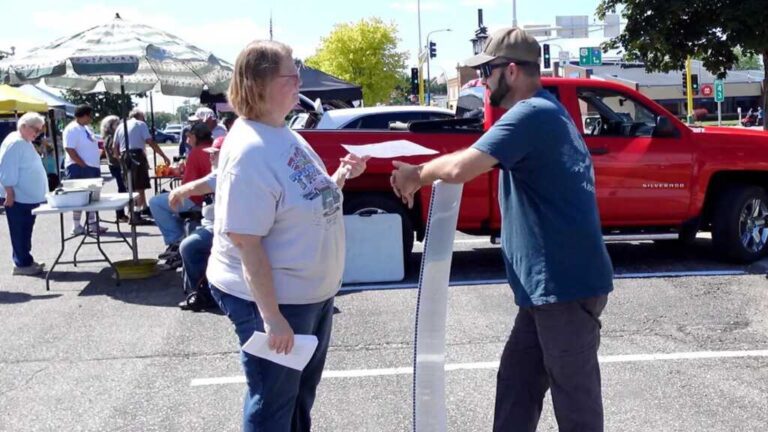 Christian activist sues Minnesota city for putting a “price tag” on constitutional rights – Faithwire Christian activist sues Minnesota city for putting a “price tag”