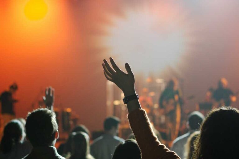 Cliff and Stuart Knettle warn as revival breaks out – Faithwire Cliff and Stuart Knettle warn as revival breaks out –